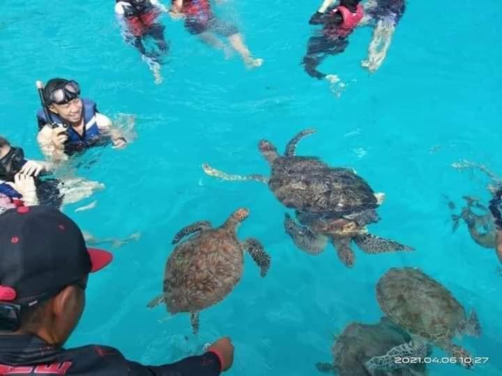 Long Beach Garden Kampung Kuala Besut Kültér fotó
