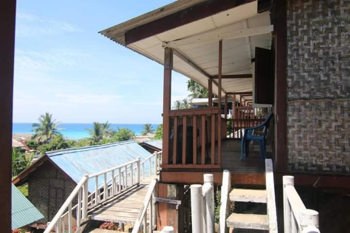 Long Beach Garden Kampung Kuala Besut Kültér fotó